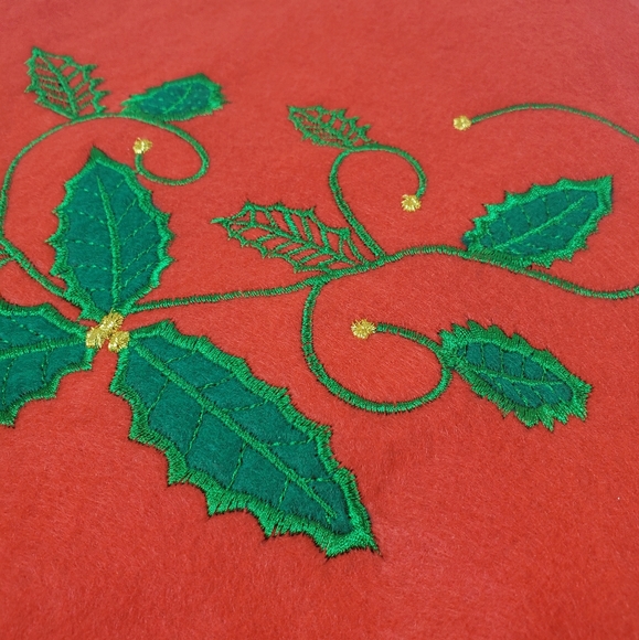 38" Christmas Tree Felt Skirt - Picture 3 of 7